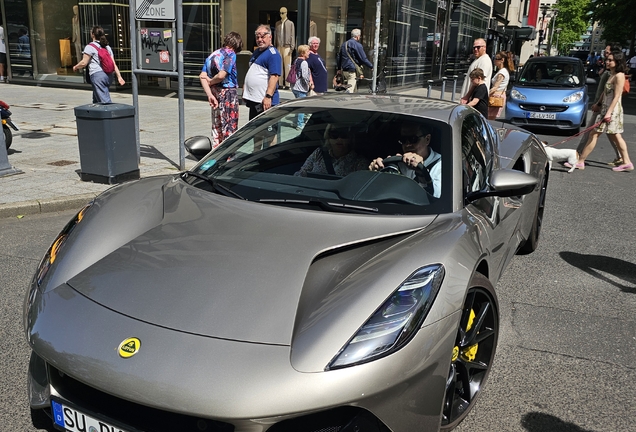 Lotus Emira