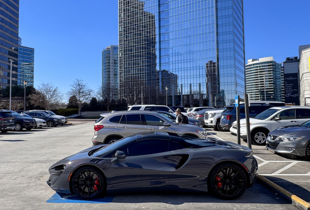 McLaren Artura Spider