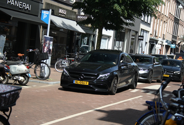 Mercedes-AMG C 63 S W205