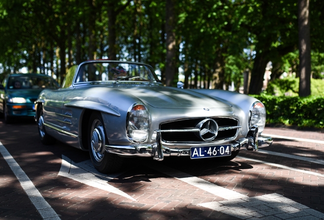Mercedes-Benz 300SL Roadster