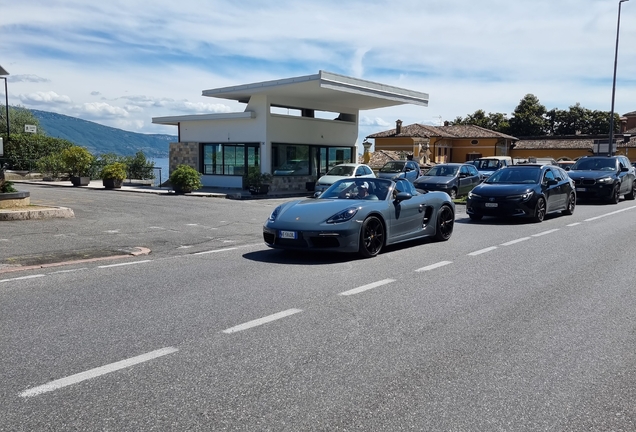 Porsche 718 Cayman S