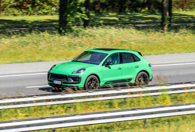 Porsche 95B Macan GTS MkII