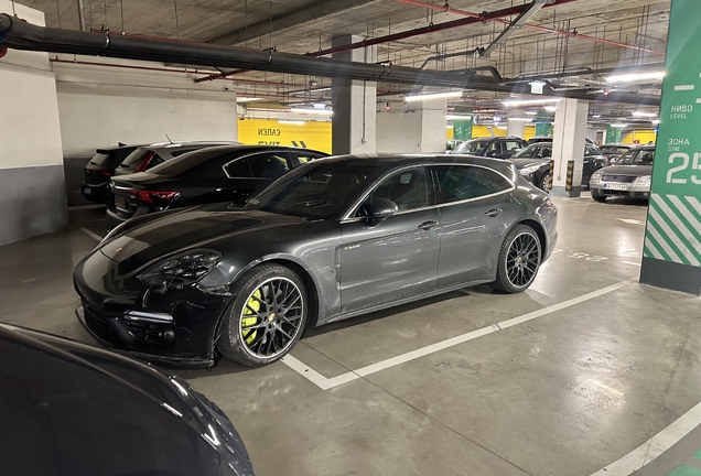 Porsche 971 Panamera Turbo S E-Hybrid Sport Turismo MkI