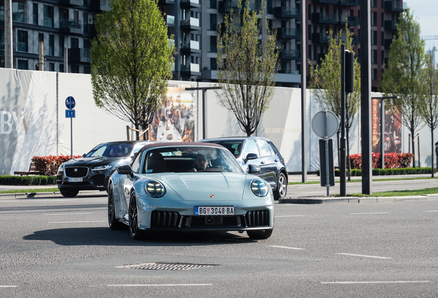 Porsche 992 Carrera 4 GTS Cabriolet MkII