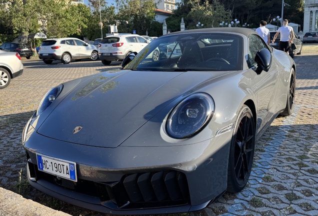 Porsche 992 Carrera 4 GTS Cabriolet MkII