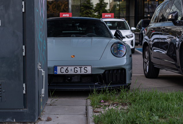 Porsche 992 Carrera 4 GTS MkII