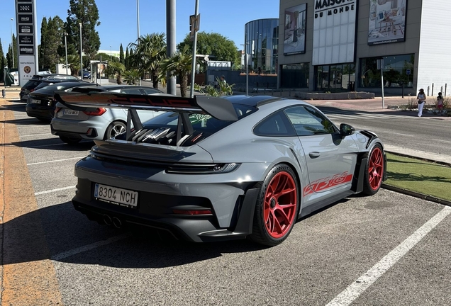 Porsche 992 GT3 RS MkI Weissach Package