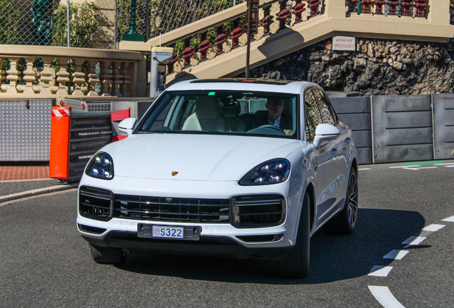 Porsche Cayenne Turbo S E-Hybrid