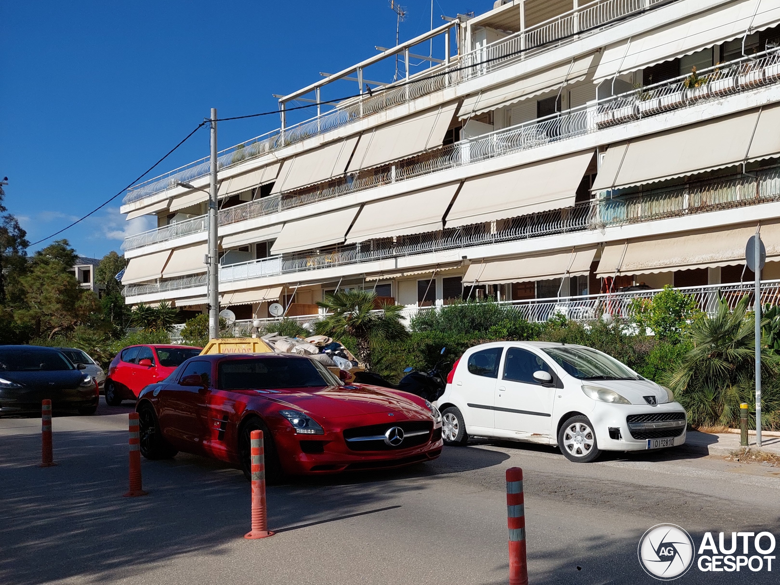 Mercedes-Benz SLS AMG