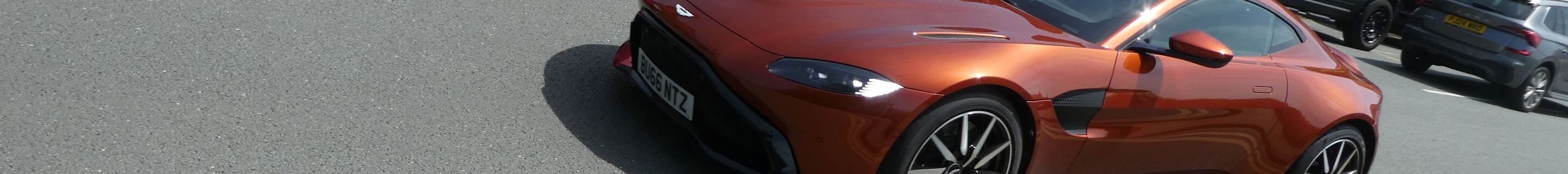 Aston Martin V8 Vantage 2018