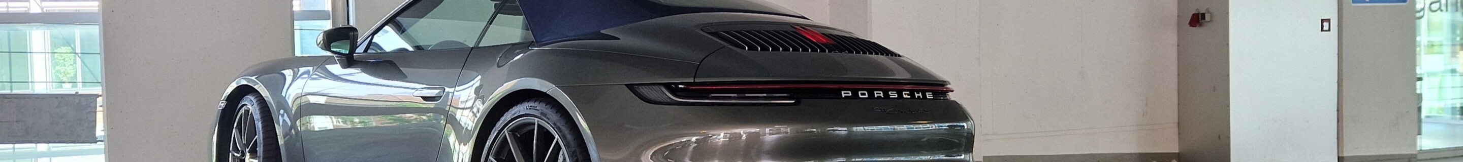 Porsche 992 Carrera 4S Cabriolet MkI