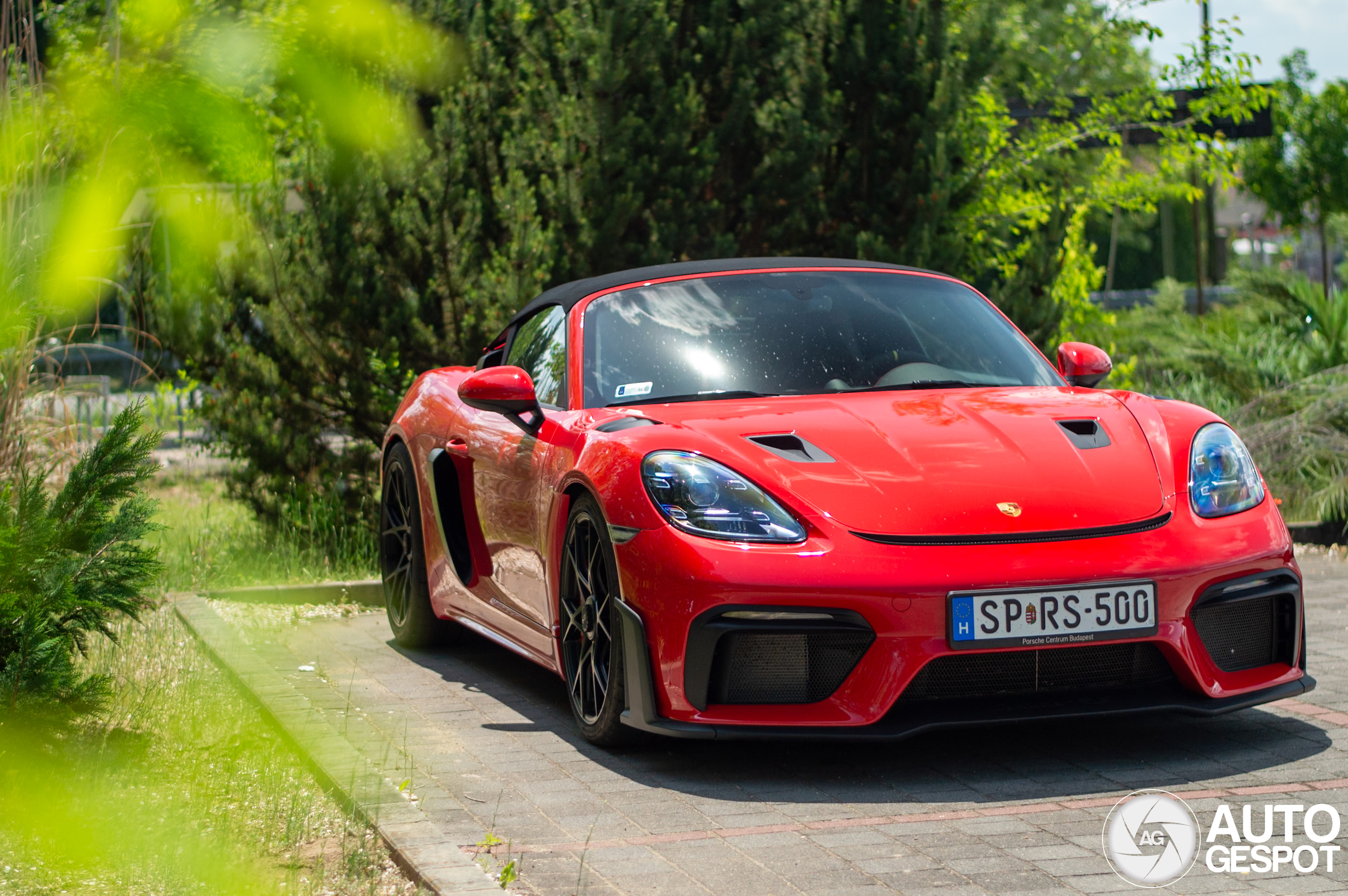 Porsche 718 Spyder RS