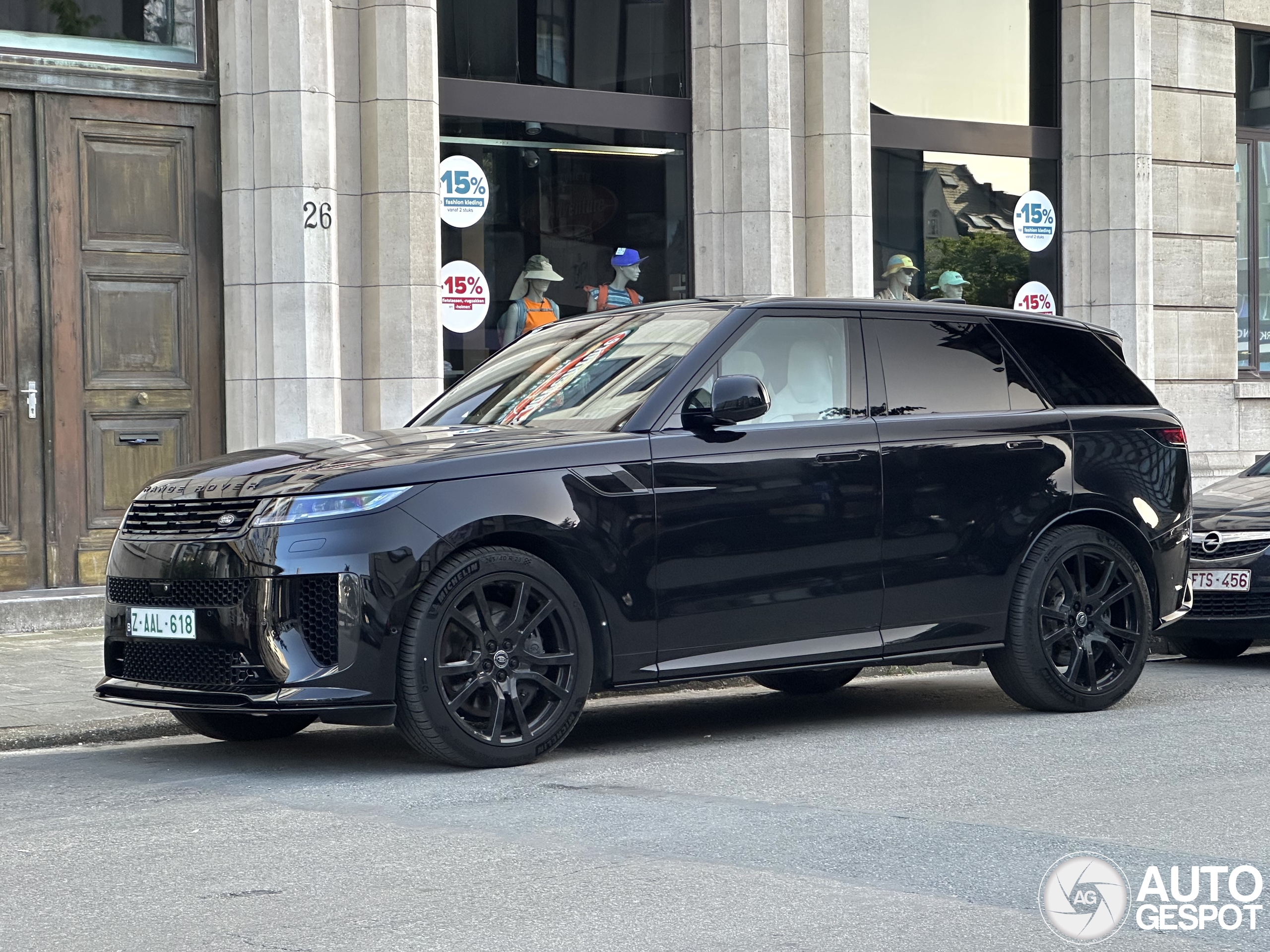 Range Rover Sport SV 2024 Edition One - 25 May 2026 - Autogespot