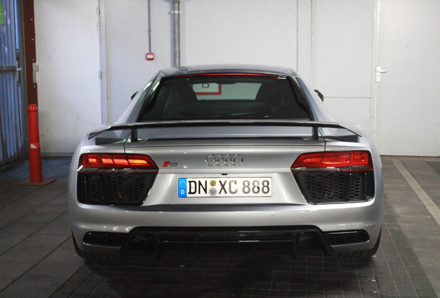 Audi R8 V10 Plus 2015