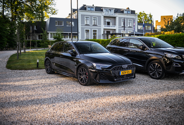 Audi RS3 Sportback 8Y 2025