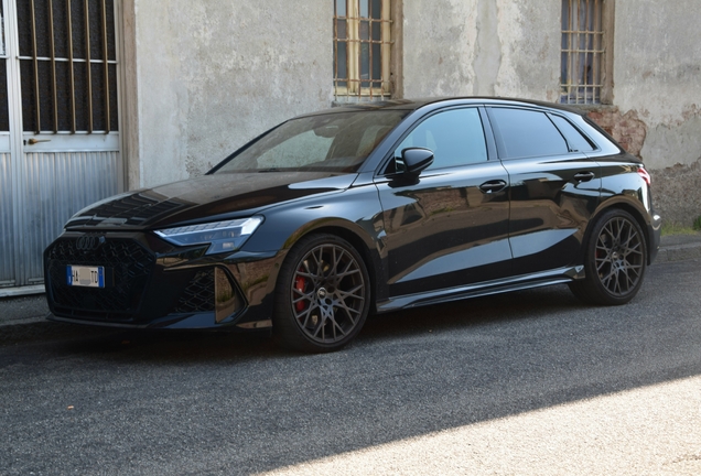 Audi RS3 Sportback 8Y 2025