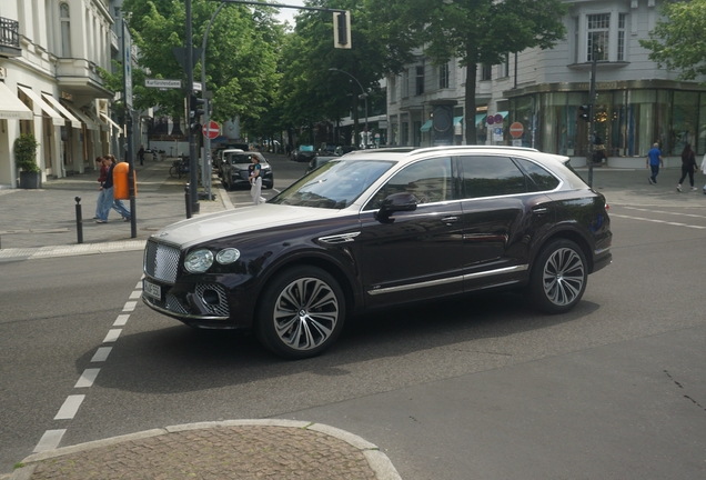 Bentley Bentayga V8 2021