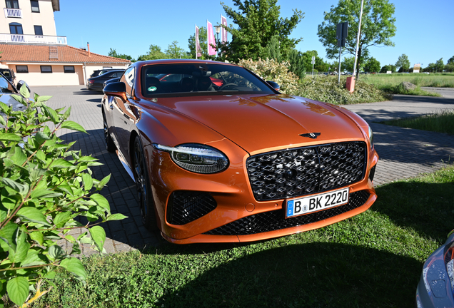 Bentley Continental GT Mulliner 2025