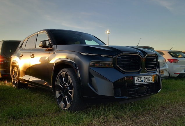 BMW XM G09
