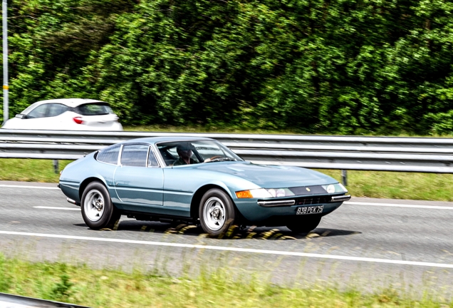 Ferrari 365 GTB/4 Daytona
