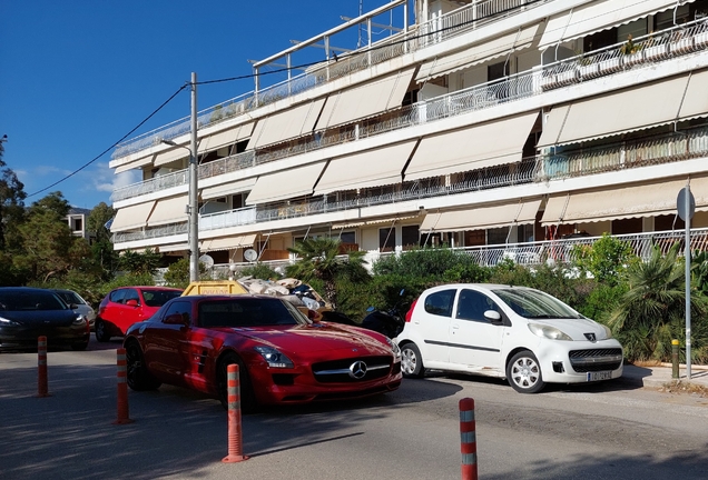 Mercedes-Benz SLS AMG