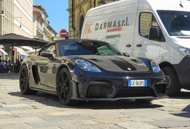 Porsche 718 Spyder RS Weissach Package