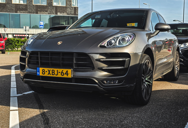 Porsche 95B Macan Turbo MkI