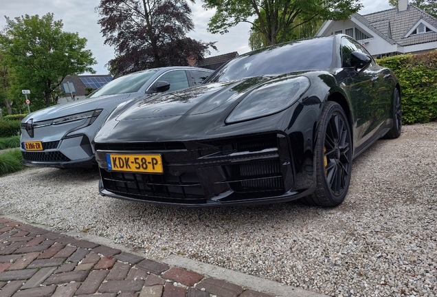 Porsche 972 Panamera Turbo S E-Hybrid