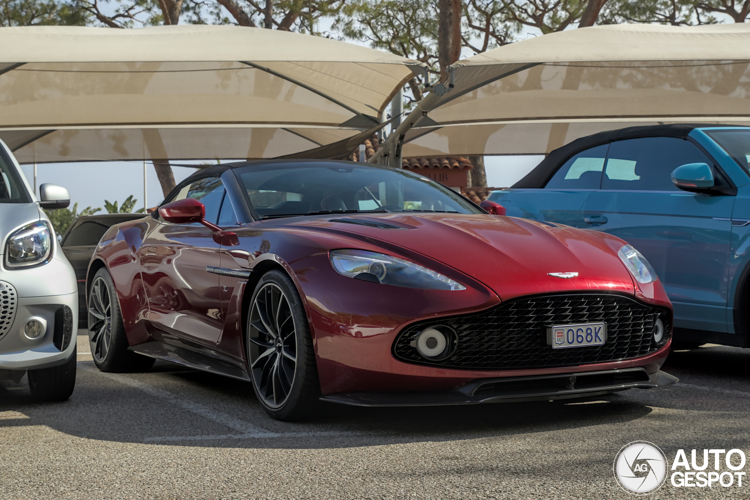 Aston Martin Vanquish Volante Zagato