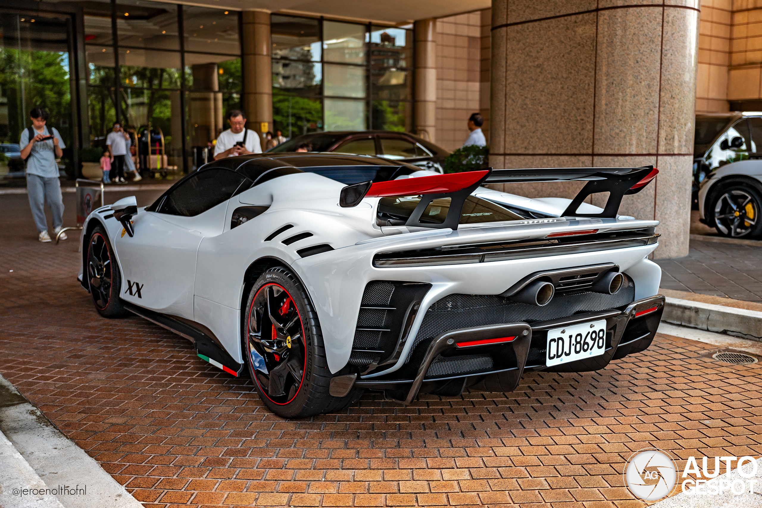 Ferrari SF90 XX Spider