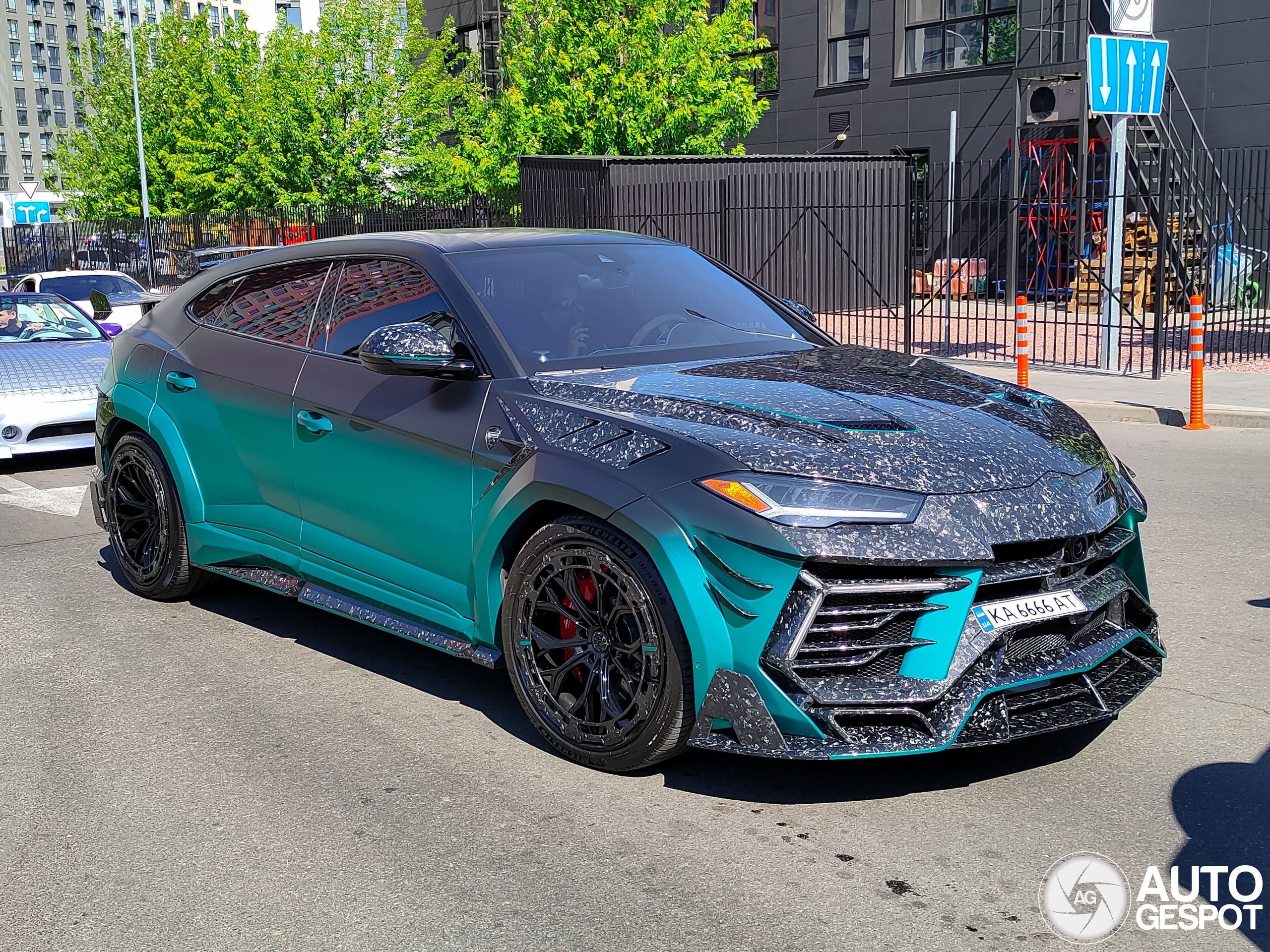 Lamborghini Urus Mansory Venatus S