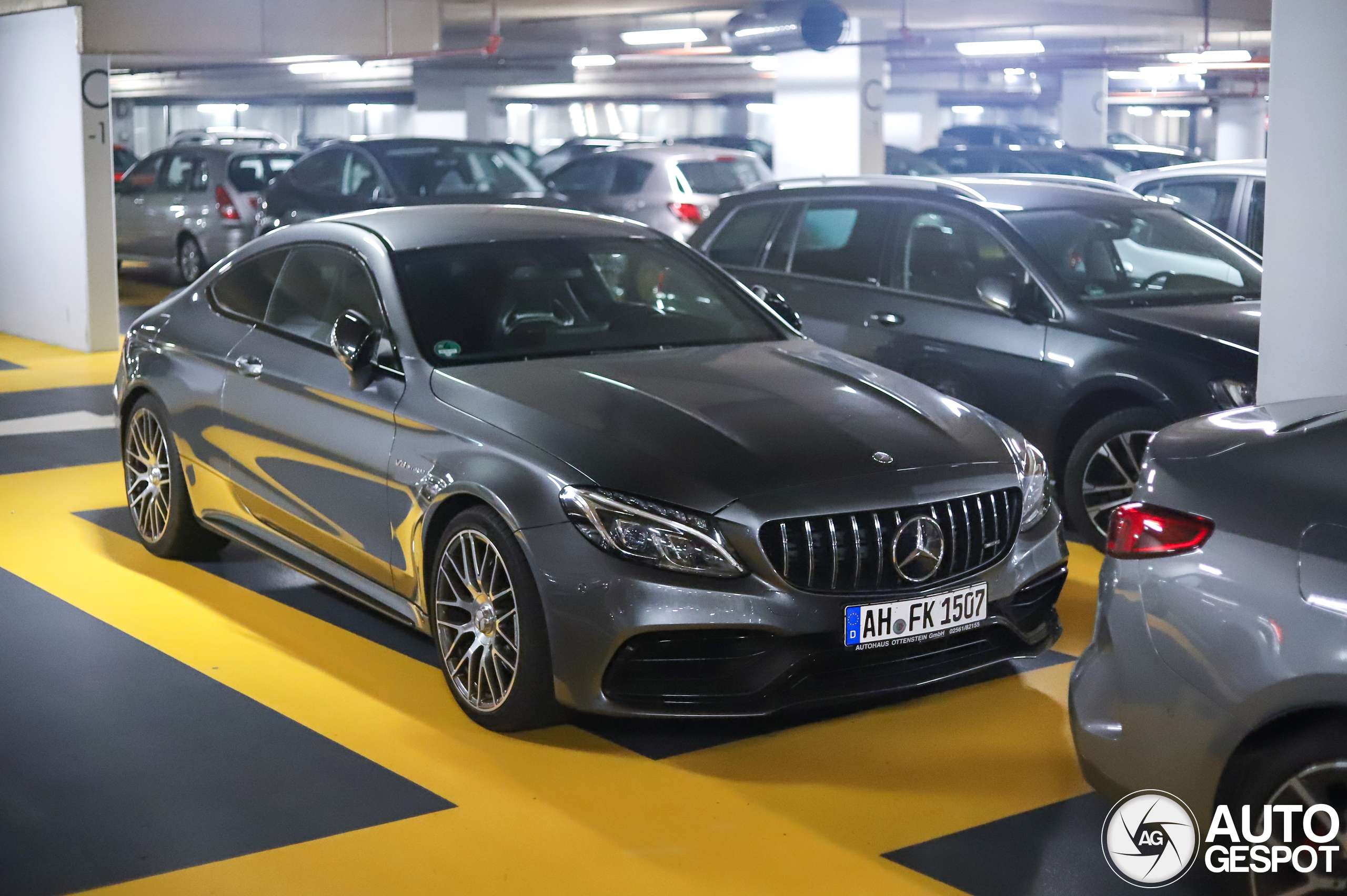 Luxus C Coupe Amg Ebenbild