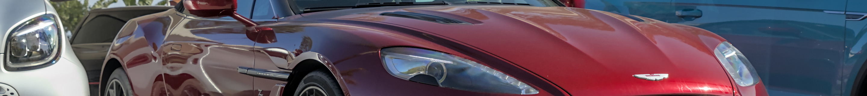 Aston Martin Vanquish Volante Zagato