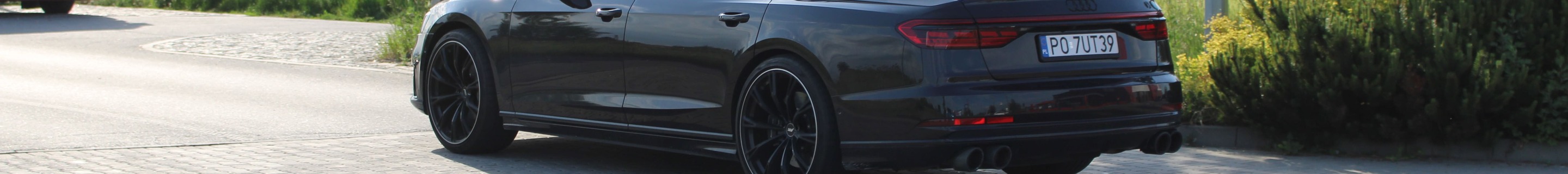 Audi S8 D5