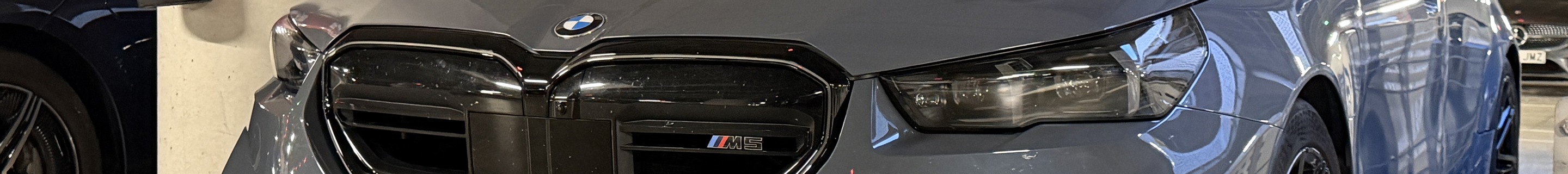 BMW M5 G90