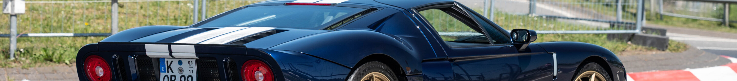 Ford GT