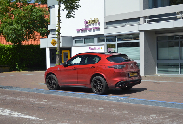 Alfa Romeo Stelvio Quadrifoglio 2020