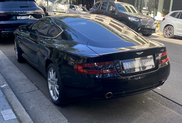 Aston Martin DB9