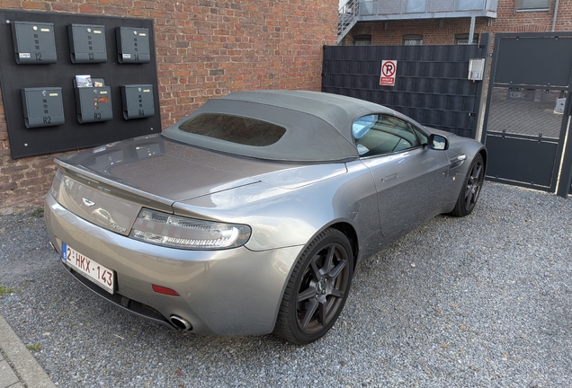 Aston Martin V8 Vantage Roadster