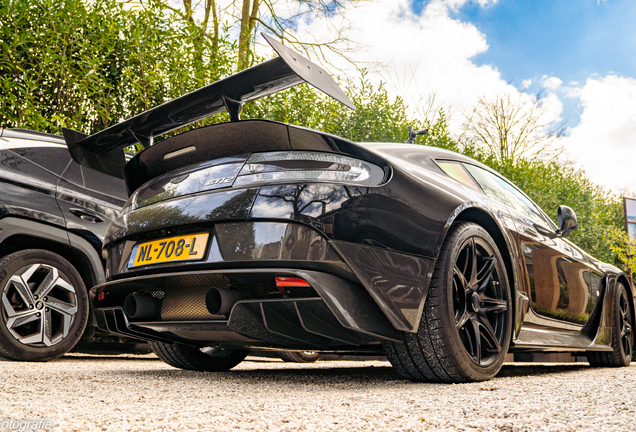 Aston Martin Vantage GT12