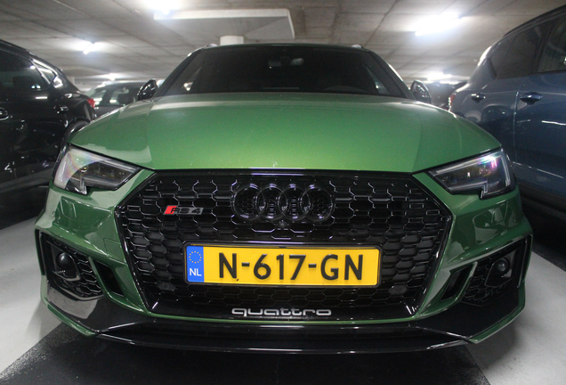 Audi RS4 Avant B9