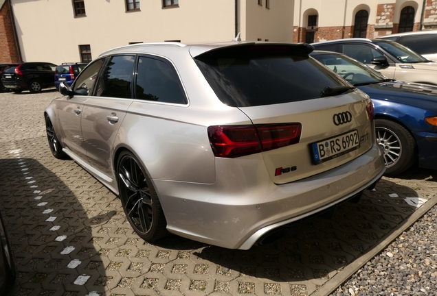 Audi RS6 Avant C7 2015