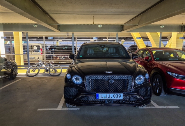 Bentley Bentayga V8 2024