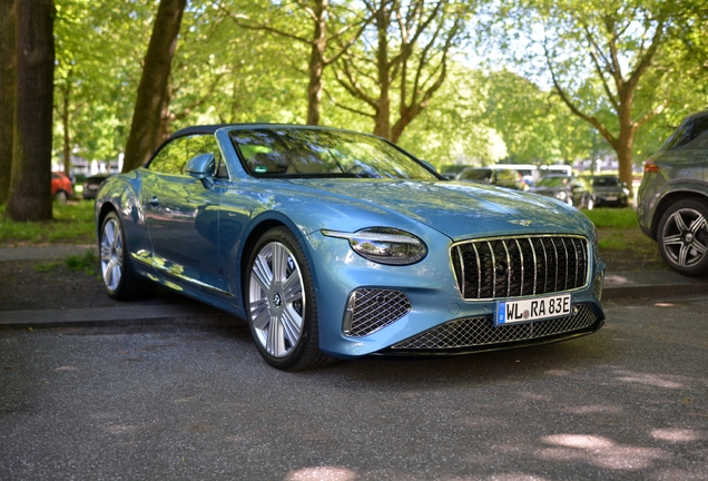 Bentley Continental GTC Azure 2025
