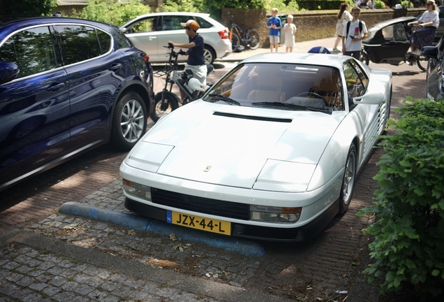 Ferrari Testarossa