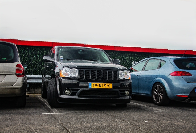 Jeep Grand Cherokee SRT-8 2005