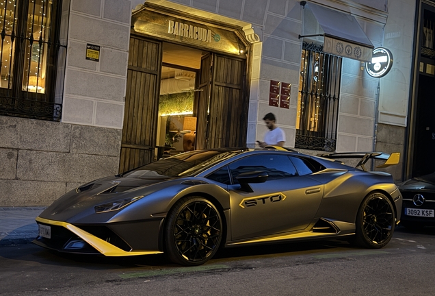 Lamborghini Huracán LP640-2 STO