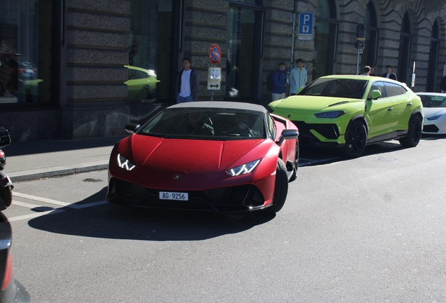Lamborghini Huracán LP640-4 EVO Spyder