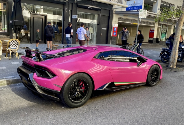Lamborghini Huracán LP640-4 Performante