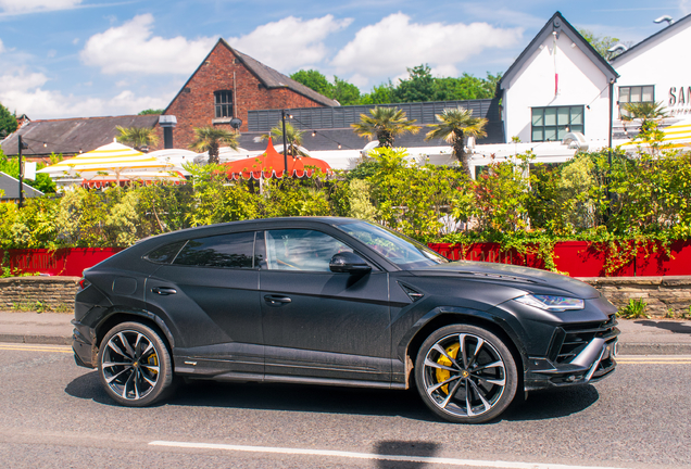 Lamborghini Urus S